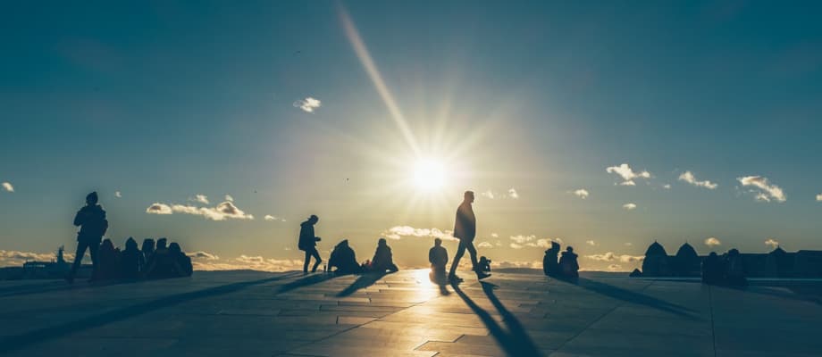 Sonnenuntergang an der Oper